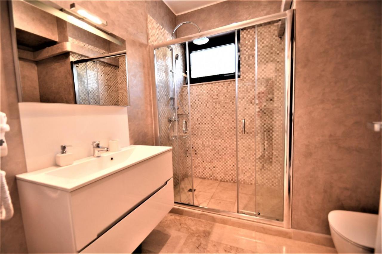 Apartament Sara Mamaia In Luxury Vila Sophia 3 Buitenkant foto